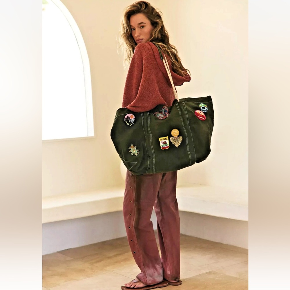 Free People Been There Patch Badge Olive Green Canvas Tote Bag - Picture 3 of 7